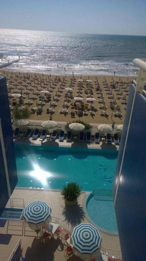 לידו די ג'סולו Hotel Condor מראה חיצוני תמונה