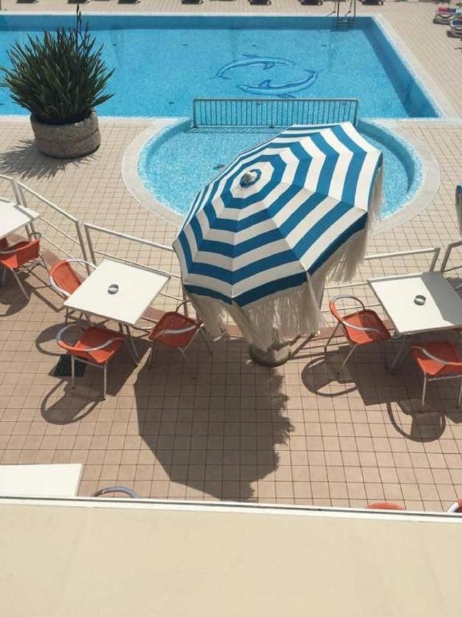 לידו די ג'סולו Hotel Condor מראה חיצוני תמונה