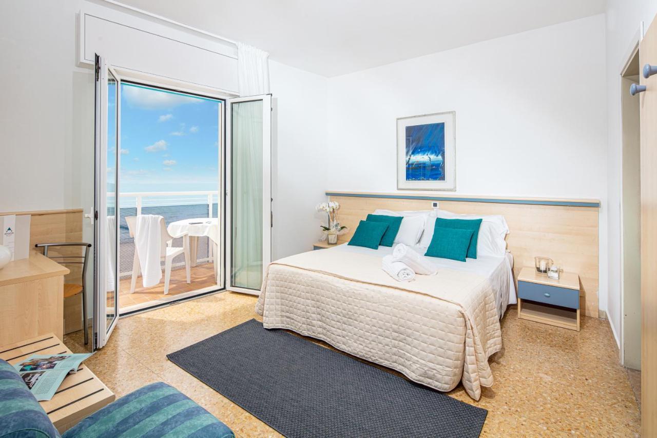 לידו די ג'סולו Hotel Condor מראה חיצוני תמונה