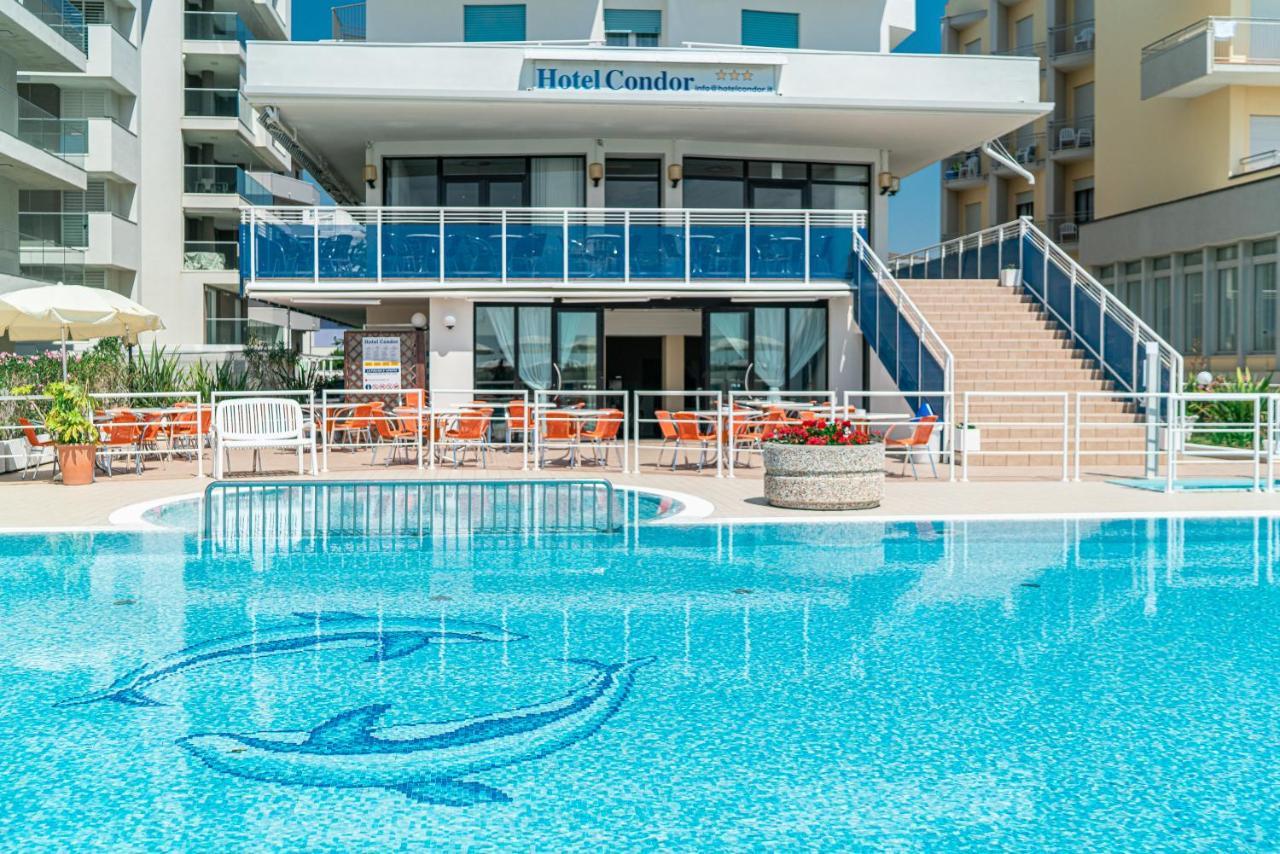 לידו די ג'סולו Hotel Condor מראה חיצוני תמונה
