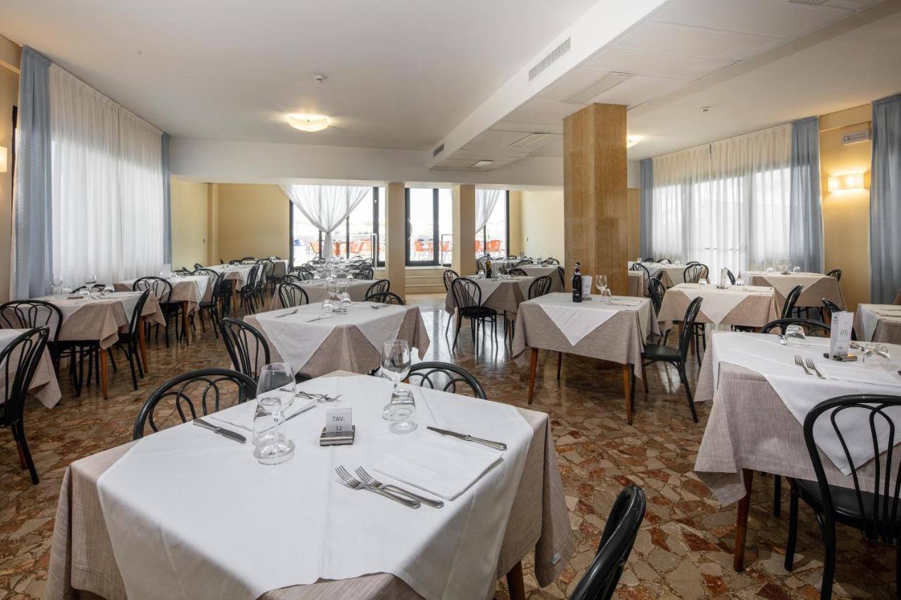 לידו די ג'סולו Hotel Condor מראה חיצוני תמונה