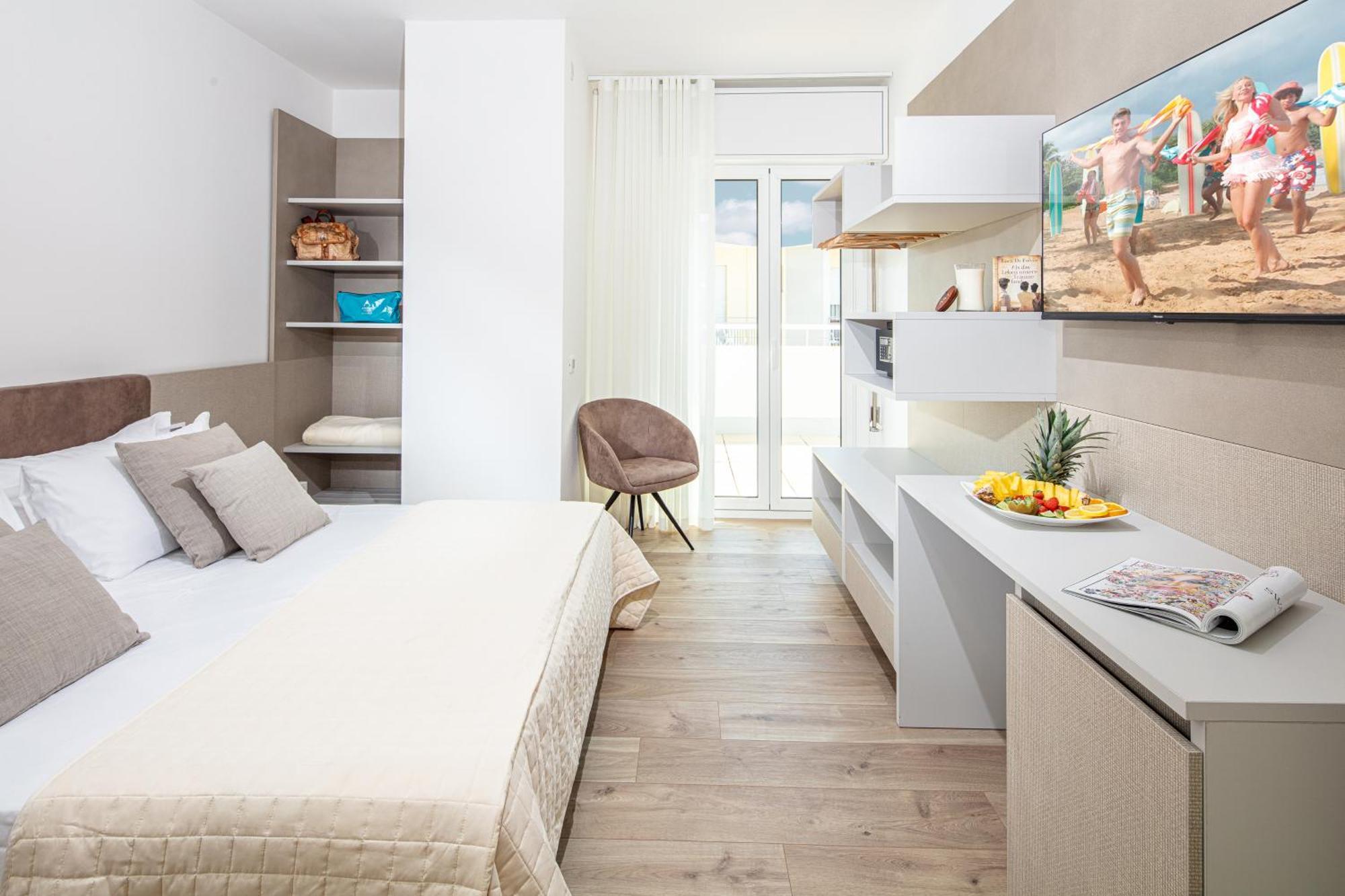 לידו די ג'סולו Hotel Condor מראה חיצוני תמונה