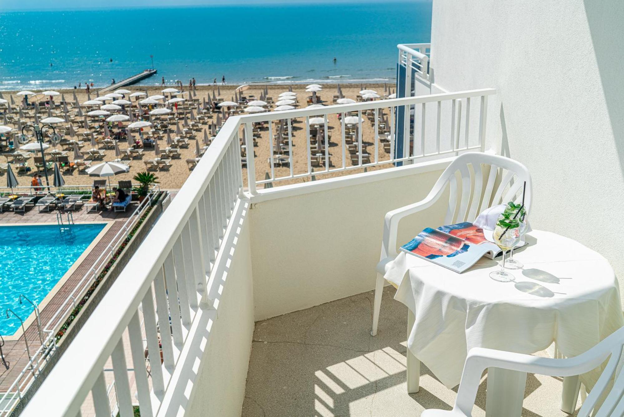 לידו די ג'סולו Hotel Condor מראה חיצוני תמונה